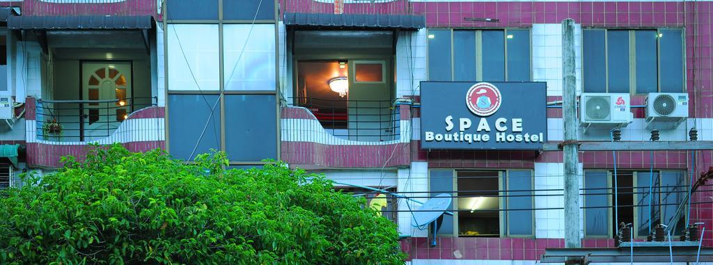 Space Boutique Hostel Yangon Luaran gambar