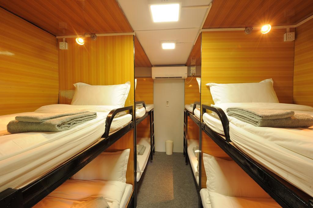 Space Boutique Hostel Yangon Bilik gambar
