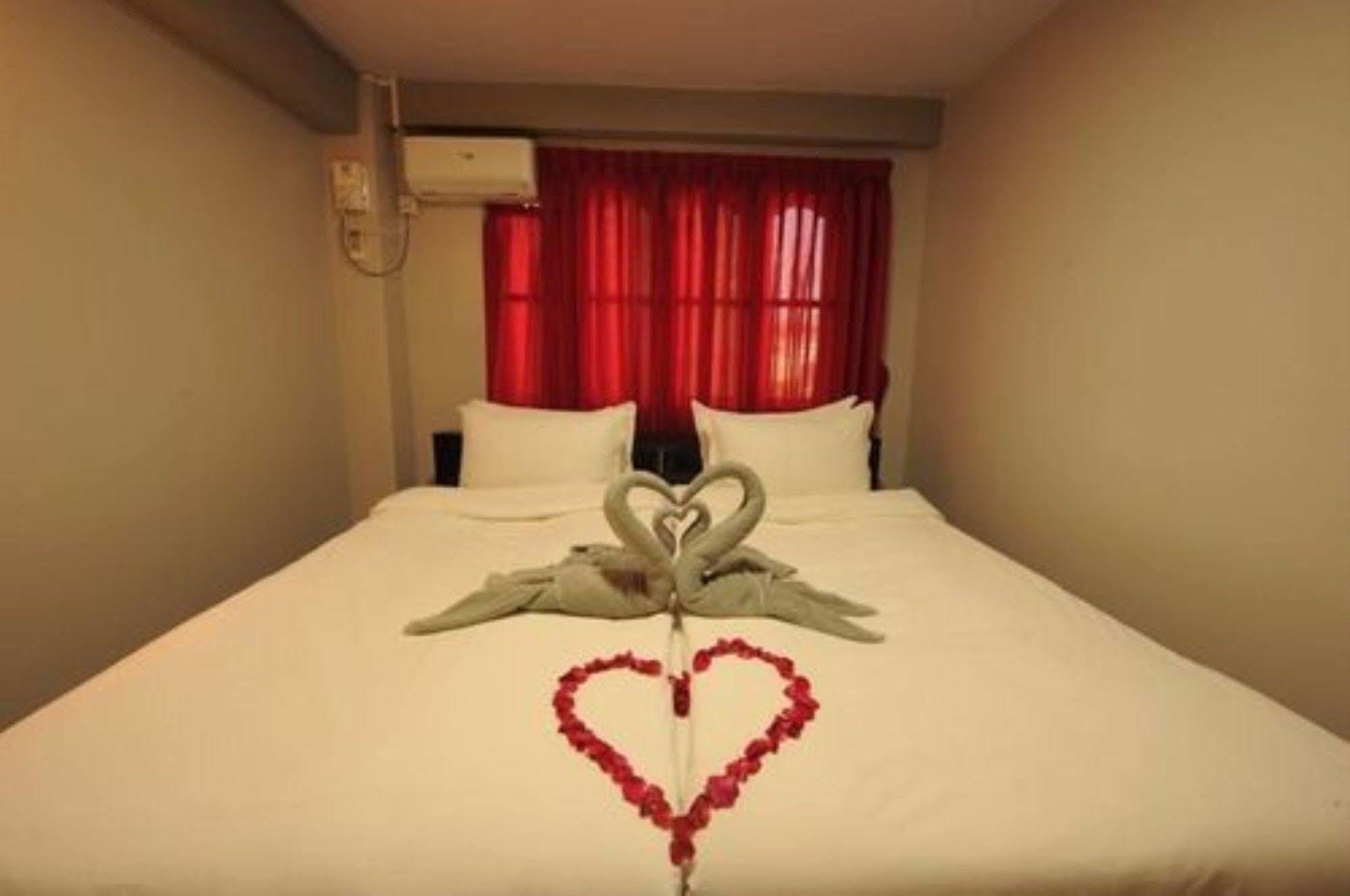Space Boutique Hostel Yangon Luaran gambar