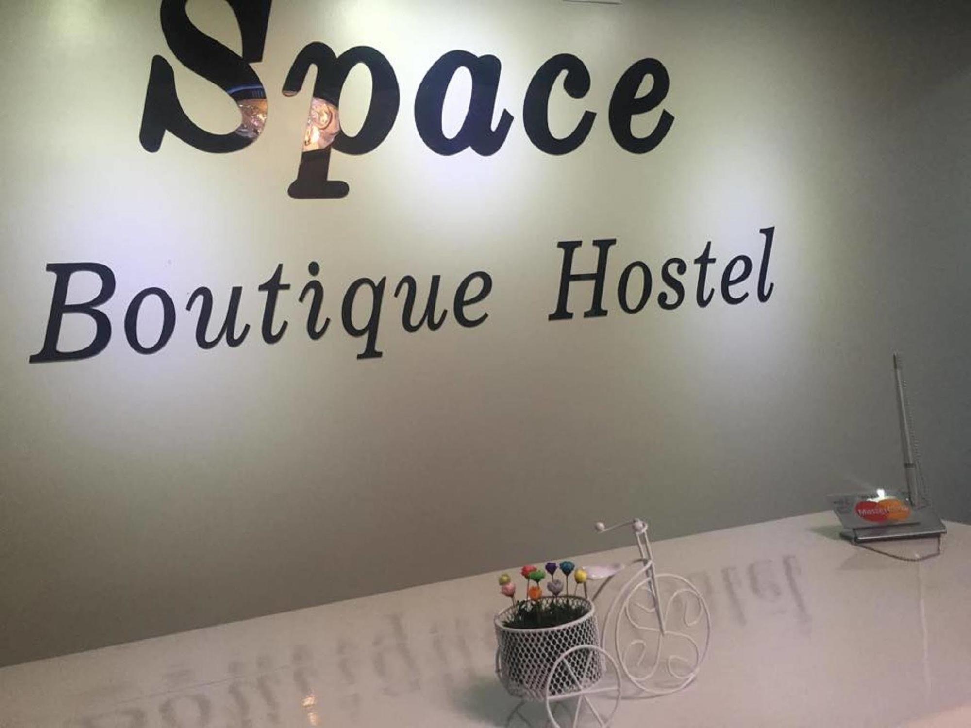 Space Boutique Hostel Yangon Luaran gambar